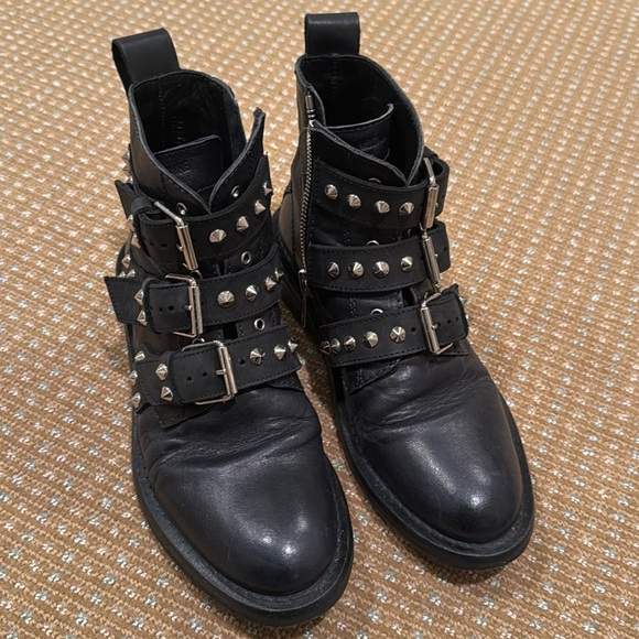 Zadig and Voltaire spike boots very dark navy size 39 added heel protector - Picture 1 of 3